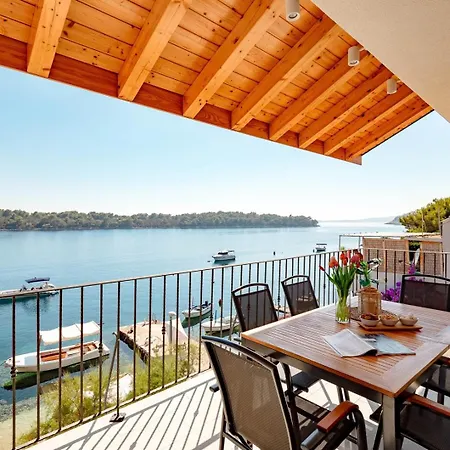 Beachfront Marija - Karbuni Blato (Korcula)