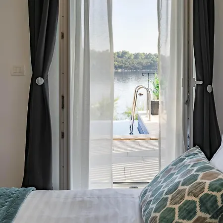 Beachfront Marija - Karbuni * Blato (Korcula)