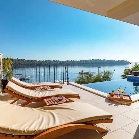 Beachfront Marija - Karbuni Blato (Korcula)