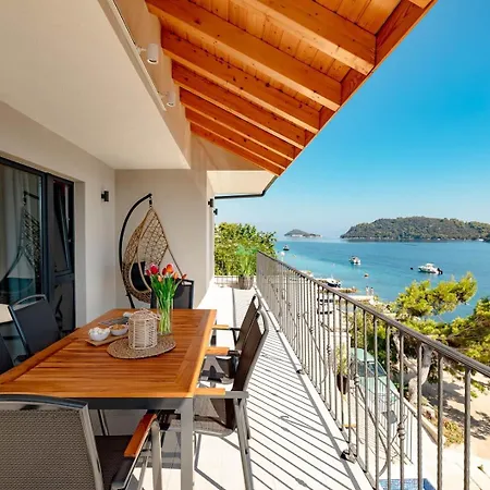 Beachfront Marija - Karbuni Villa *