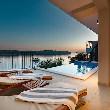 Beachfront Marija - Karbuni Villa Blato (Korcula)