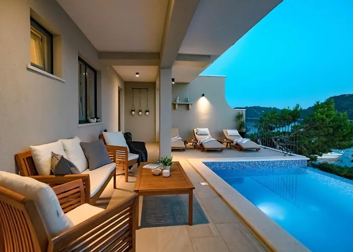 Beachfront Marija - Karbuni 빌라