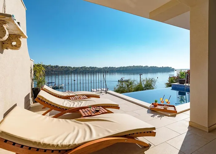 Beachfront Marija - Karbuni Blato (Korcula)