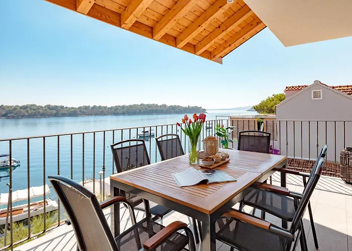 Beachfront Marija - Karbuni Blato (Korcula)