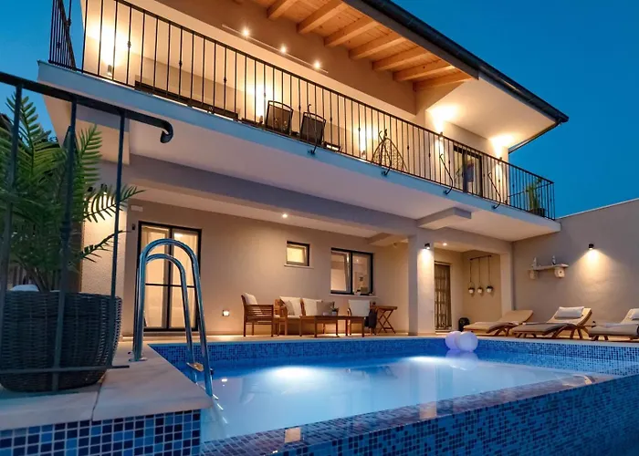 Beachfront Marija - Karbuni